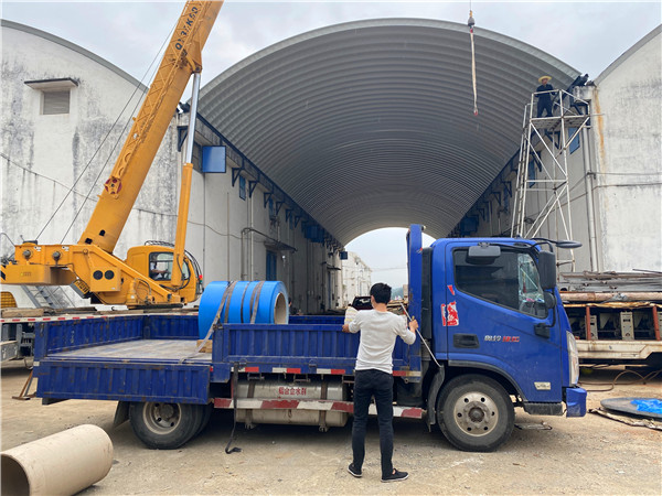 糧食儲備庫倉間罩棚拱形屋頂工程案例解析糧食儲備庫倉間罩棚屋頂成品圖